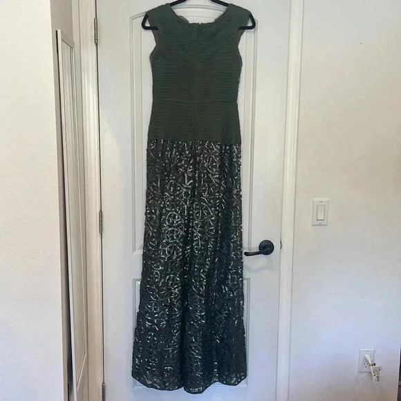 Rickie Freeman Teri Jon Mother Of The Bride Dress Crisscross Ruches Sequins Sz 6 - Picture 7 of 9